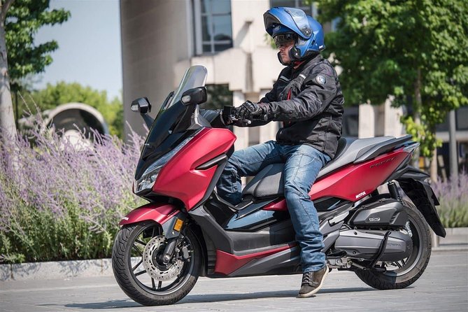 Scooter 125cc Premium 2 seats Review