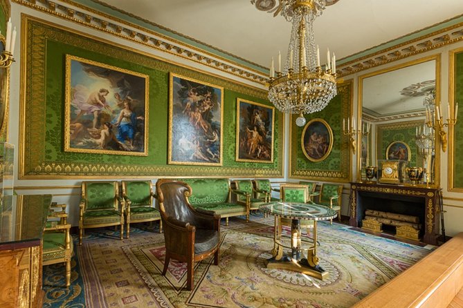 Versailles Palace Private Half Day Guided Tour from Paris with sophisticated interior.