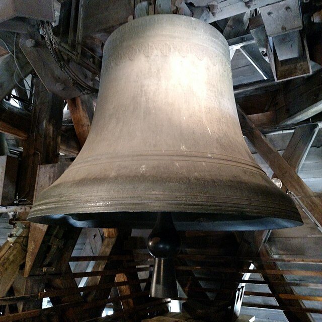 The bourdon Emmanuel of Notre Dame Cathedral