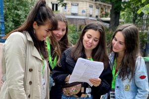 2 hour outdoor group activity in Paris: SAINT GERMAIN Review