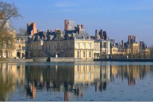 Fontainebleau and Barbizon Half Day Guided Tour from Paris Review