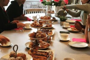 Paris Eclairs and Cream Puffs Small-Group Cooking Class Review