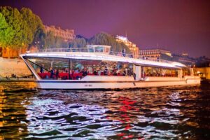 Paris Seine River Bateaux Mouches Early Evening Dinner Cruise Review