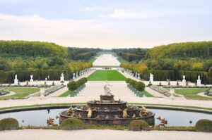 Paris to Versailles Round-Trip Coach Transfer Review