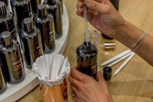 Perfume Workshop VIP in Paris Review