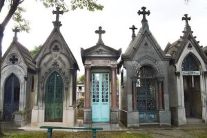 Private Guided Tour to Père Lachaise Cemetery in Paris Review