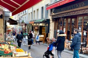 Walk & Wine Tour in the Latin Quarter Review