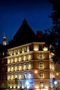 Hôtel Marceau Champs Elysees-PARIS Review