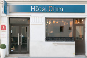 Hotel Ohm by HappyCulture Review