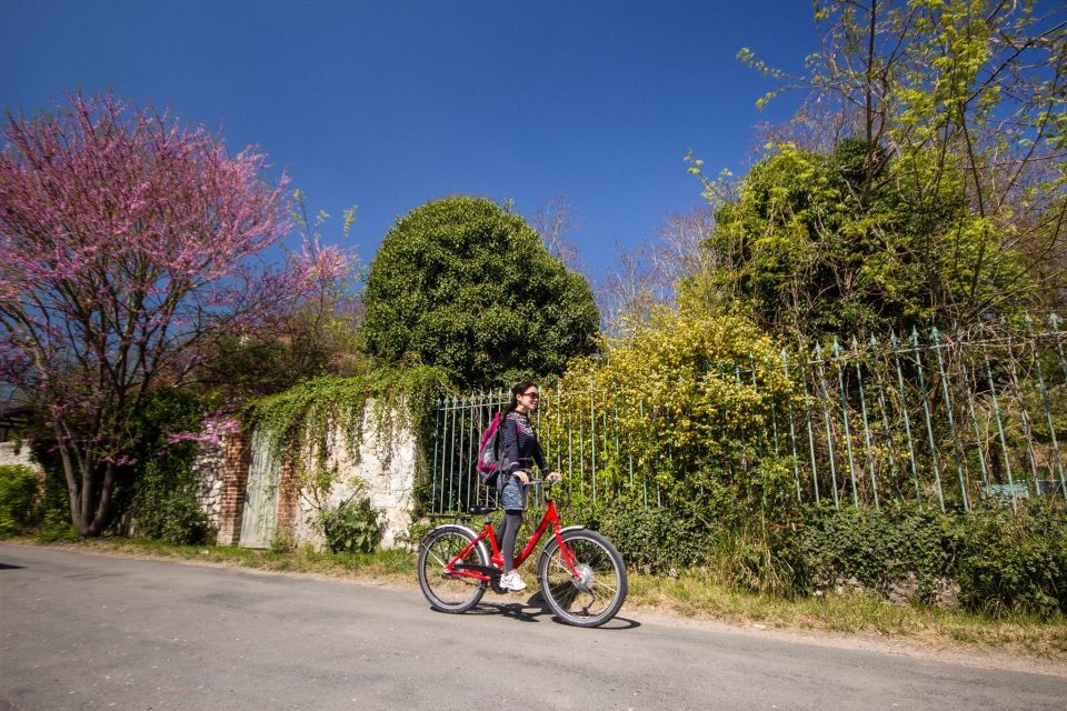 A Fun Giverny Tour by Bike