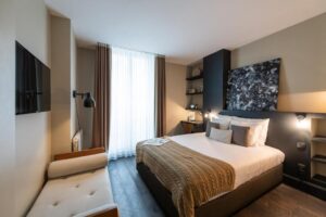 Le 1er Etage Marais Review