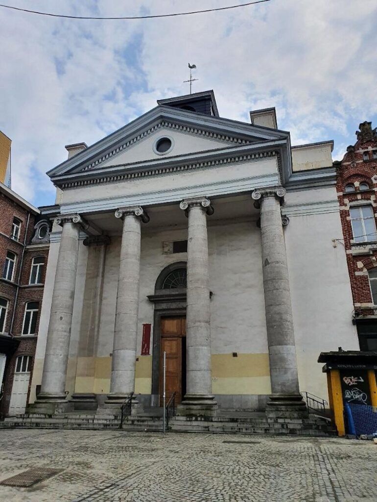 Eglise Saint Antoine de-Padoue exterior