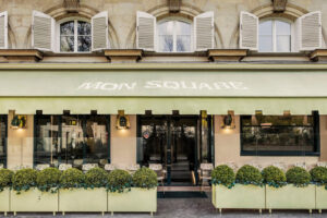 Mon Square Restaurant Review