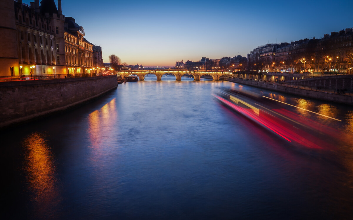 Ile de la Cité, Paris night view