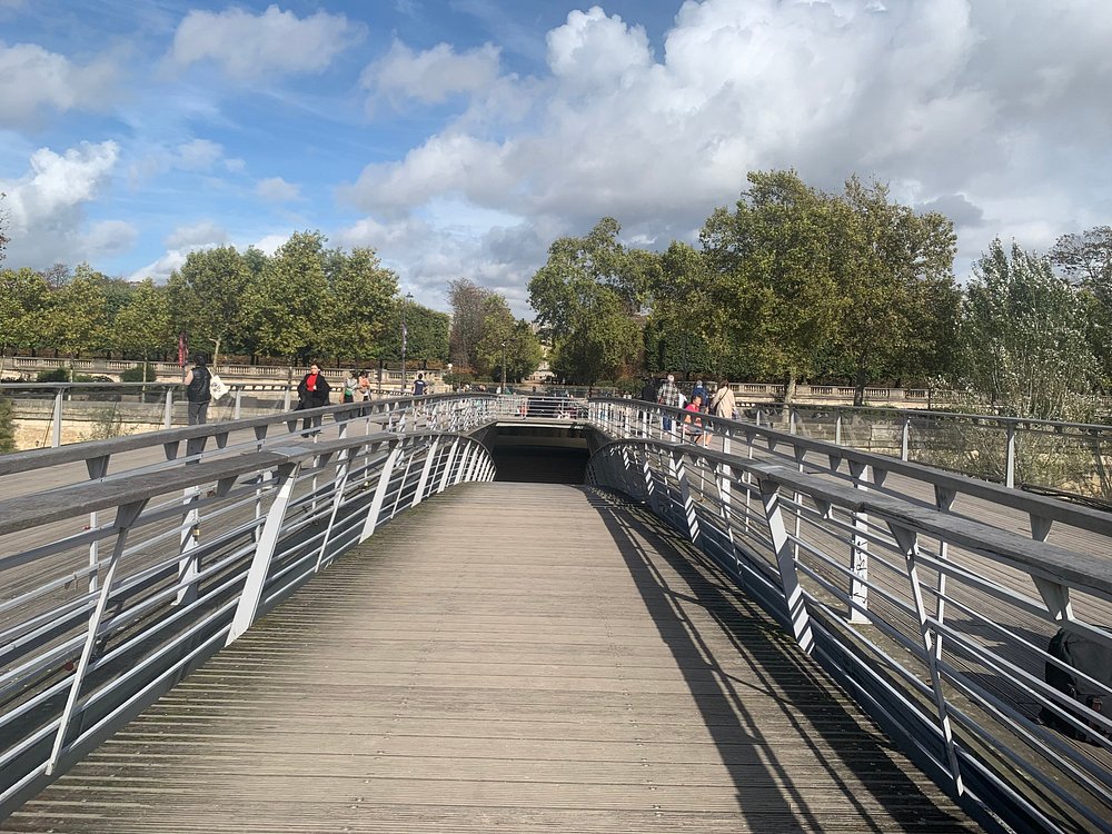 Passerelle Léopold Sédar Senghor