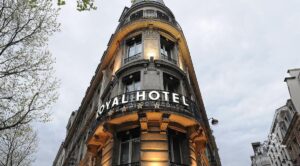 Hotel sign of Royal Hôtel Paris