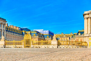 Gorgeous, Royal suburb of Paris - Versailles.